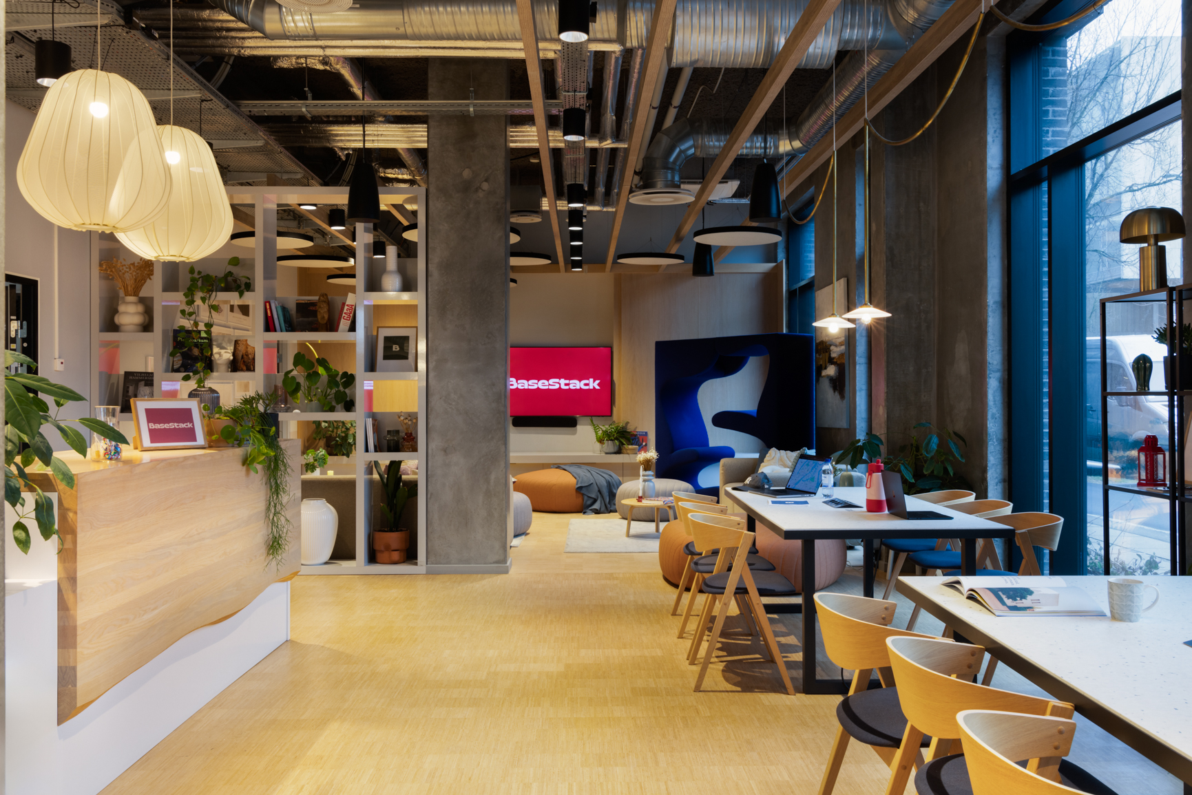 BaseStack | Investors hero